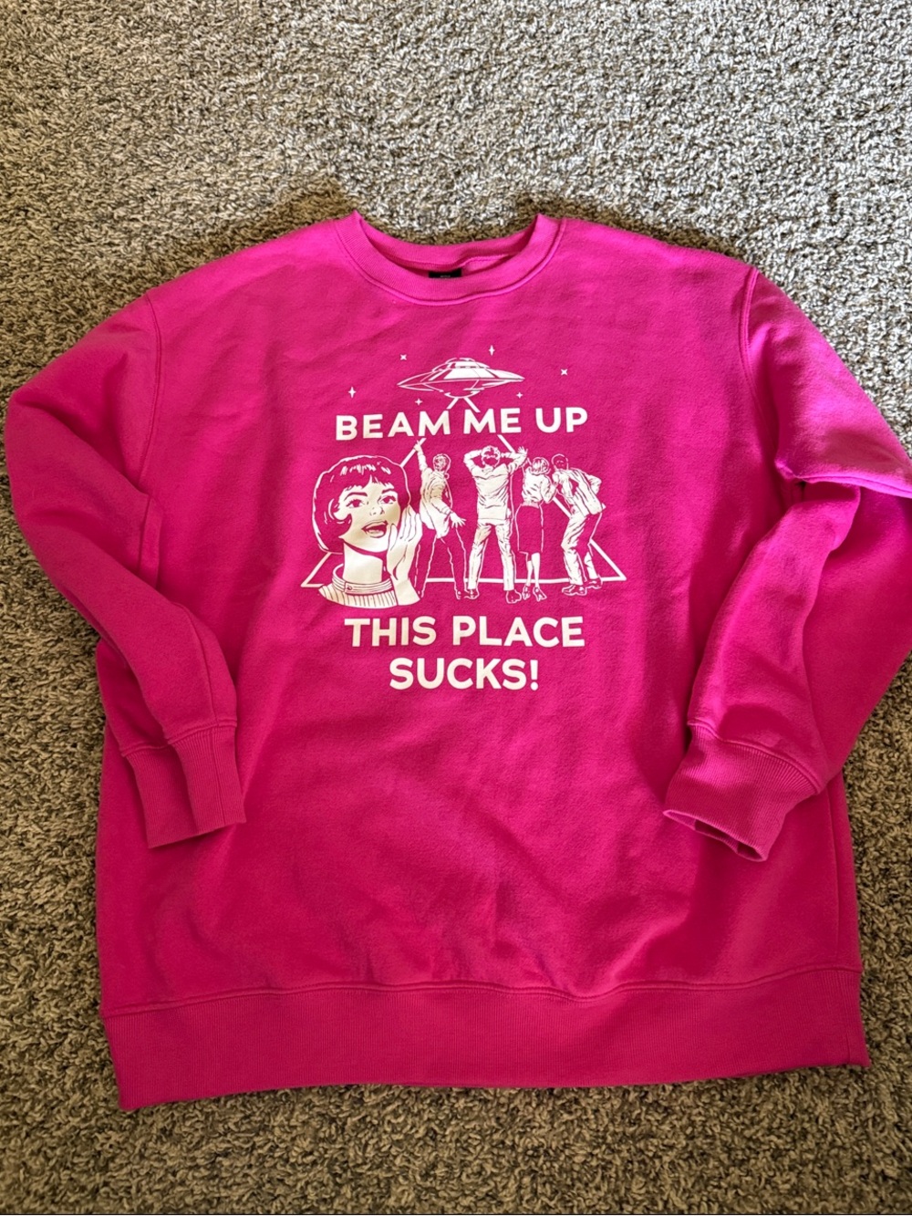 No Boundaries Hot Pink "Beam Me Up This Place Sucks!" Graphic Sweatshirt